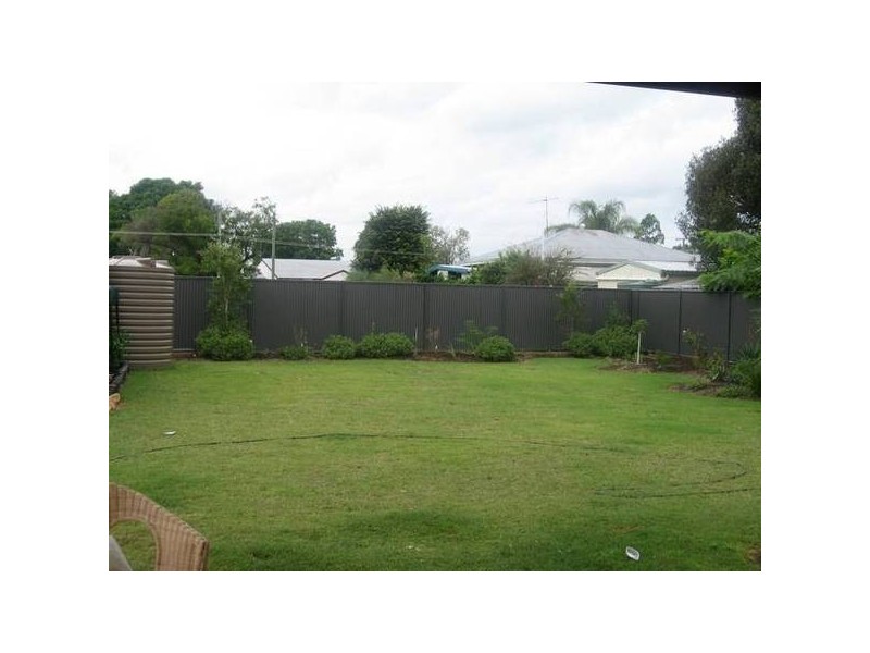 19 Mann Street, Chinchilla QLD 4413