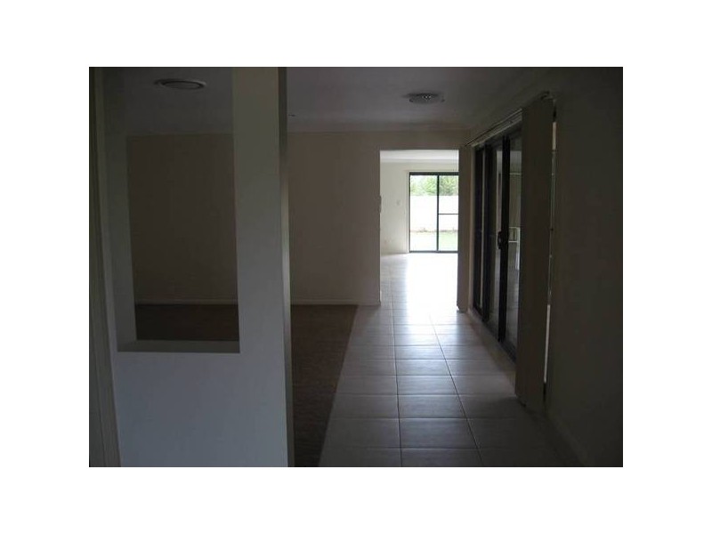 81 Sommerfeld Crs, Chinchilla QLD 4413