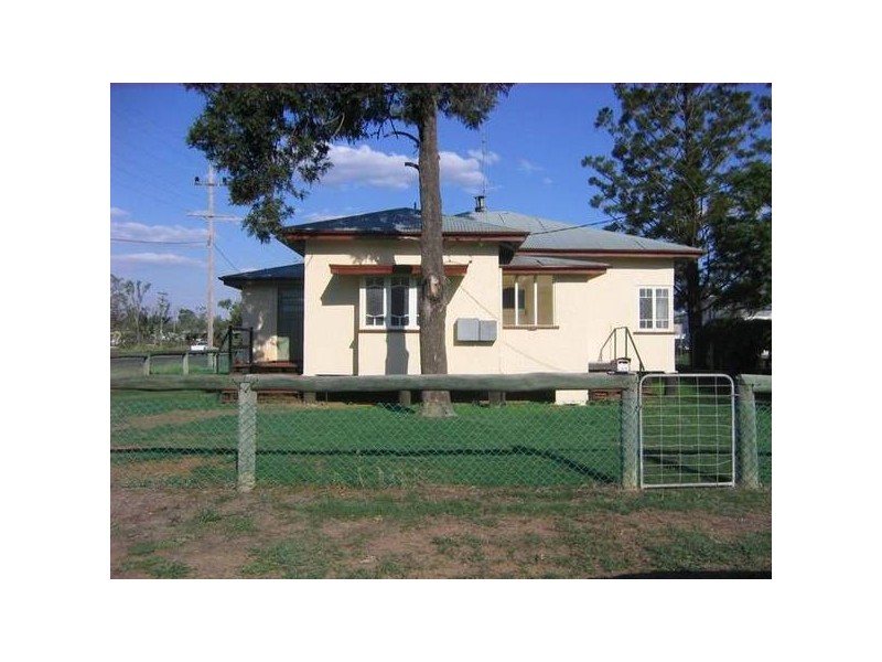 148 Heeney, Chinchilla QLD 4413