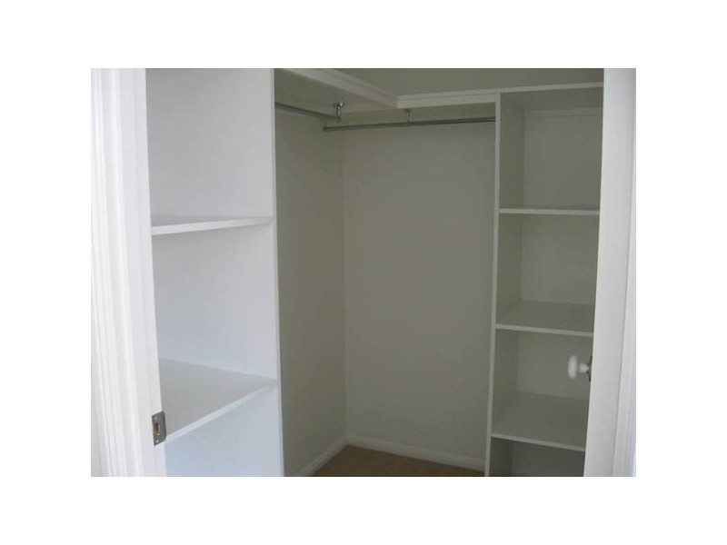 2/100 Zeller, Chinchilla QLD 4413