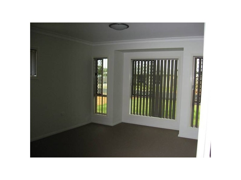 37 Sommerfeld Crs, Chinchilla QLD 4413