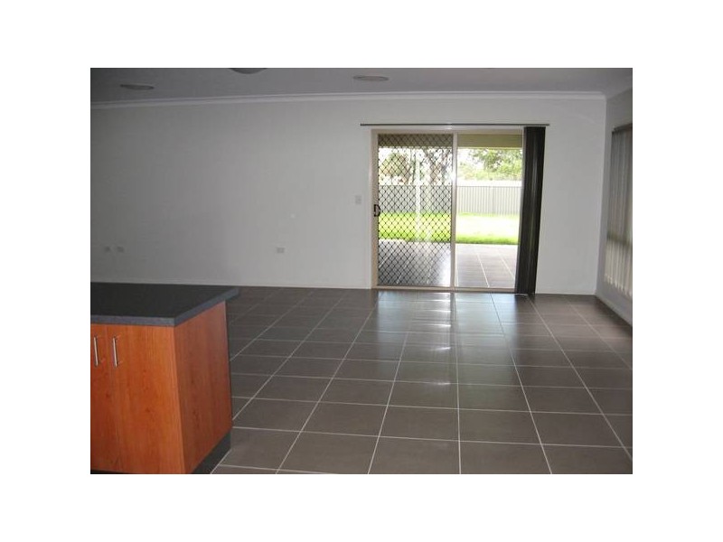 37 Sommerfeld Crs, Chinchilla QLD 4413