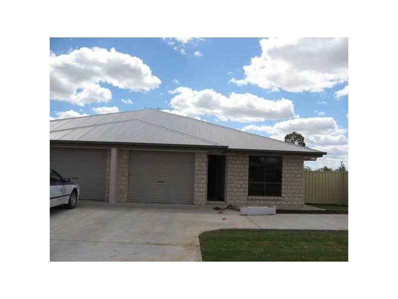 24 Luscombe Street, Chinchilla QLD 4413