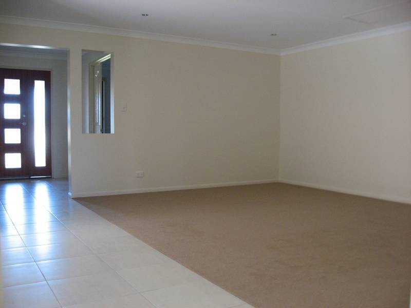 81 Sommerfeld Crs, Chinchilla QLD 4413