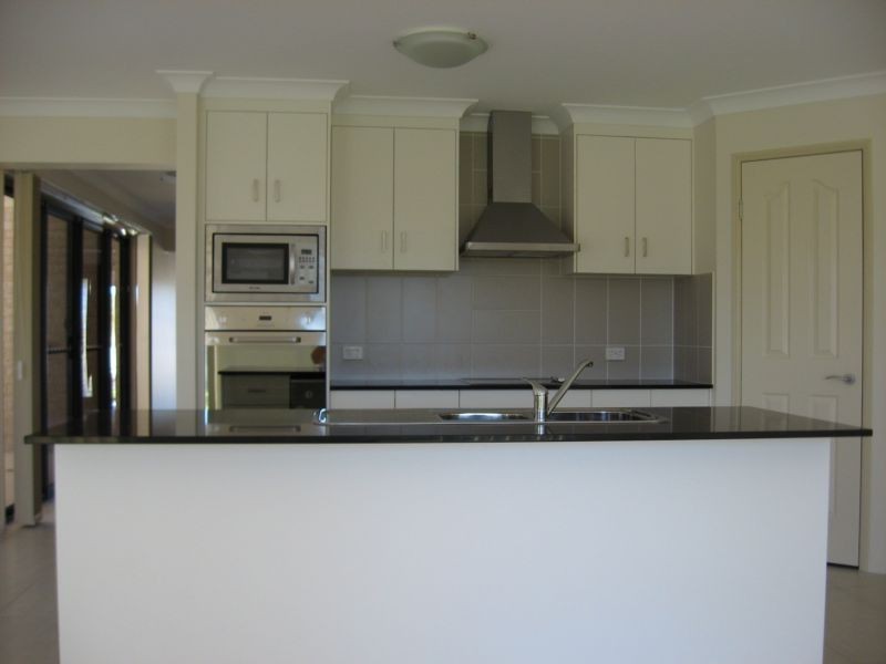 81 Sommerfeld Crs, Chinchilla QLD 4413