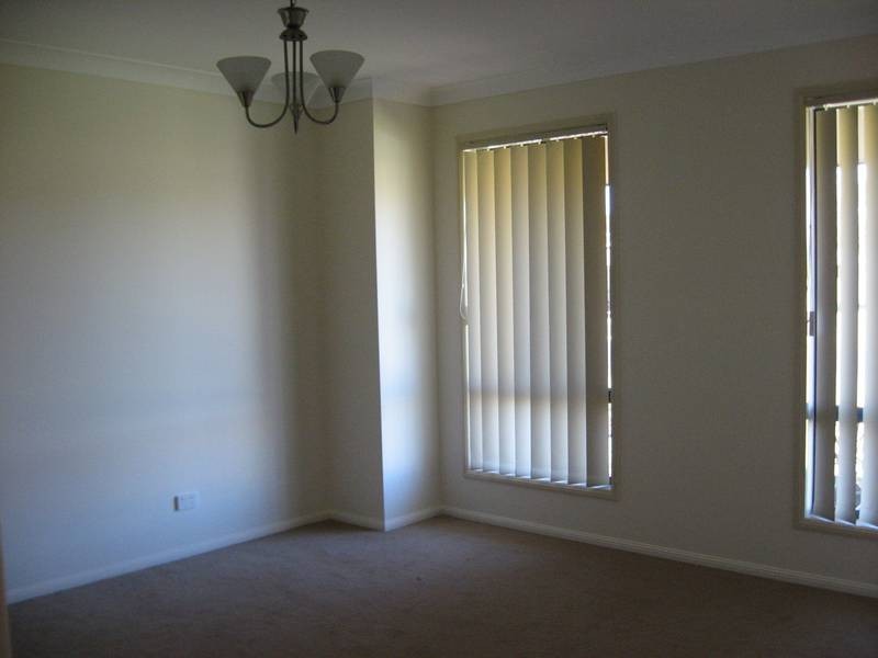 81 Sommerfeld Crs, Chinchilla QLD 4413