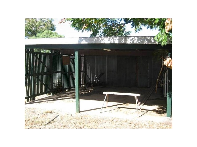 3 Windmill, Chinchilla QLD 4413