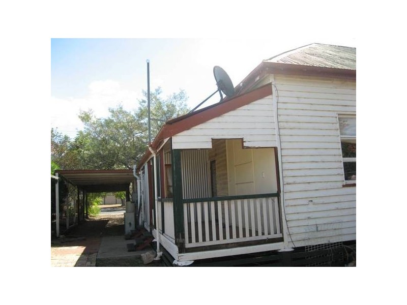 3 Windmill, Chinchilla QLD 4413