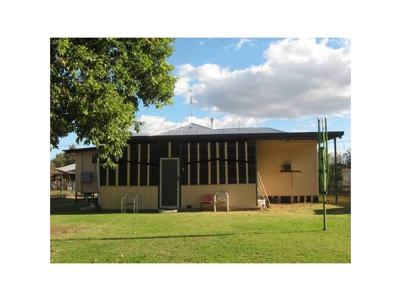 21 Russell, Chinchilla QLD 4413