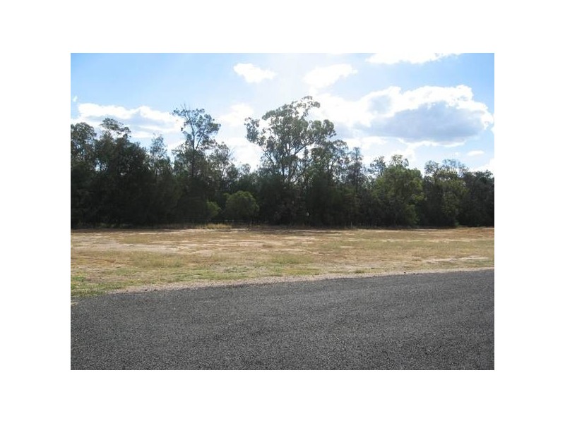 11 Warrego Highway, Chinchilla QLD 4413