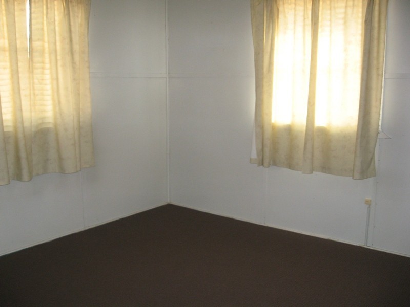 7 Castle Street, Chinchilla QLD 4413