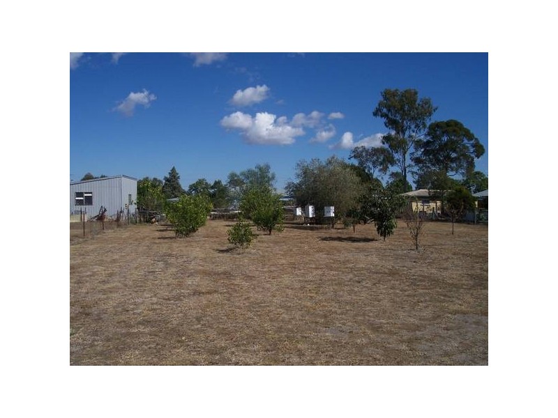 33 Sydney Street, Jandowae QLD 4410