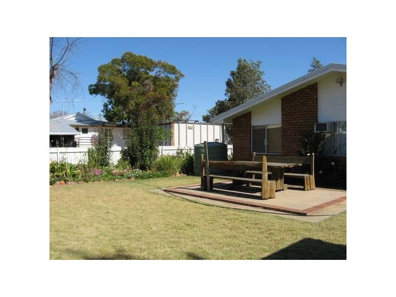 82 Wambo Street, Chinchilla QLD 4413