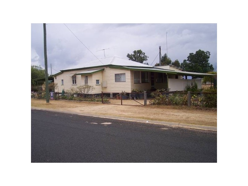 62 King Street, Chinchilla QLD 4413