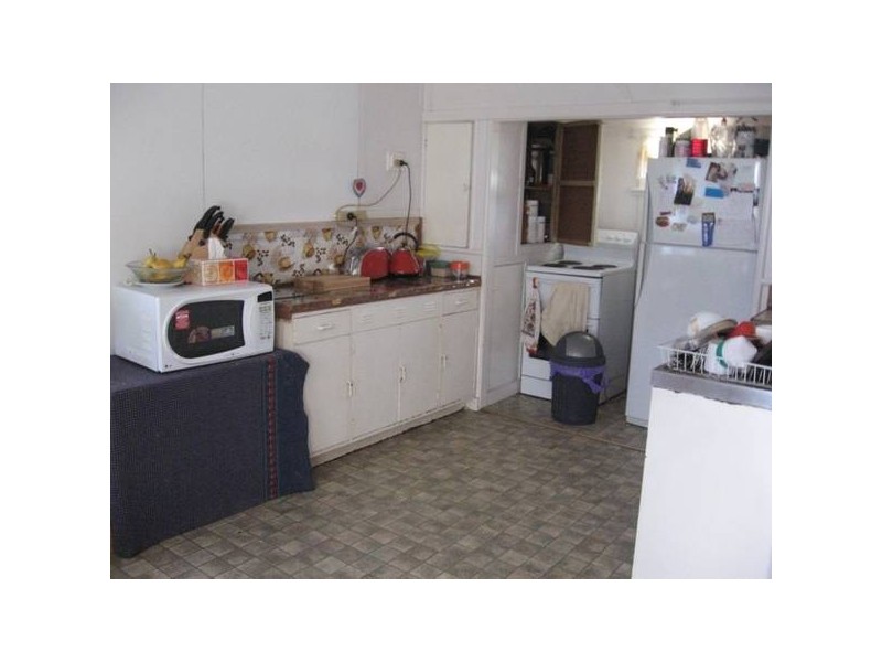 9 Atkins, Chinchilla QLD 4413