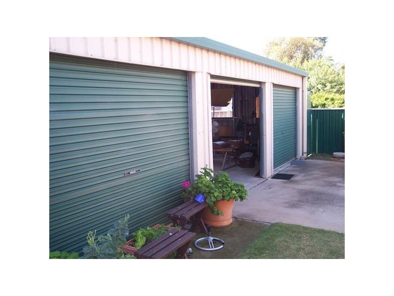 99 Oak Street, Chinchilla QLD 4413