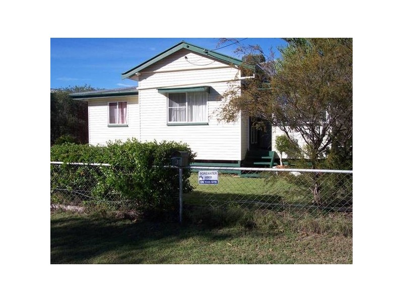 3 Atkins Street, Chinchilla QLD 4413