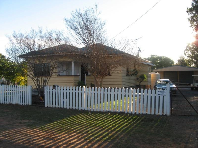 27 Wambo Street, Chinchilla QLD 4413