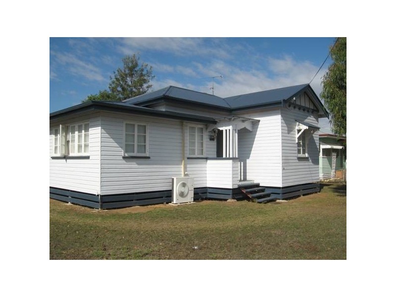 24 Heeney Street, Chinchilla QLD 4413