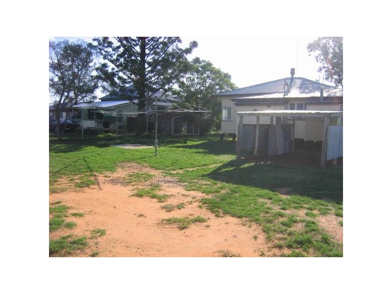 148 Heeney Street, Chinchilla QLD 4413