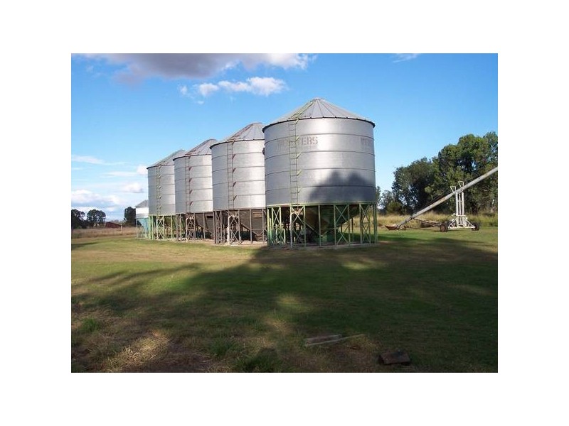 Gadsbys Road, Jandowae QLD 4410