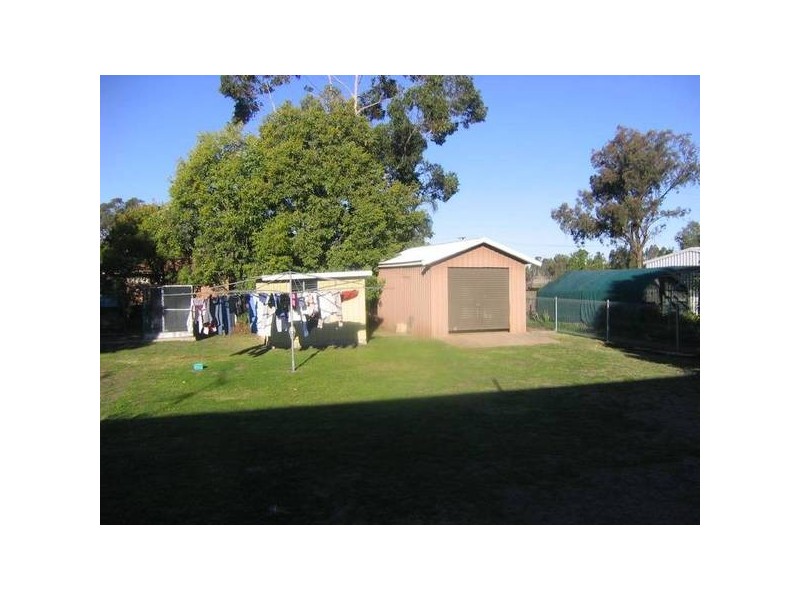 27 Mackie Street, Chinchilla QLD 4413