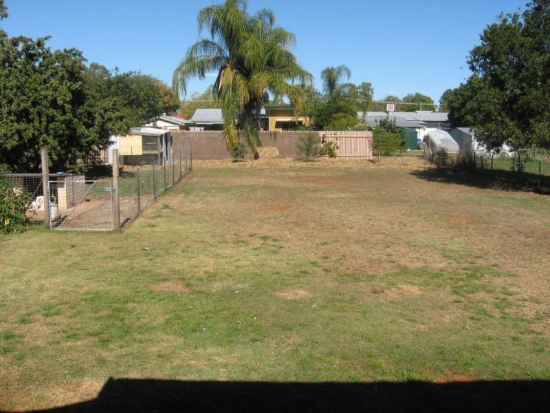 22 Barber Street, Chinchilla QLD 4413