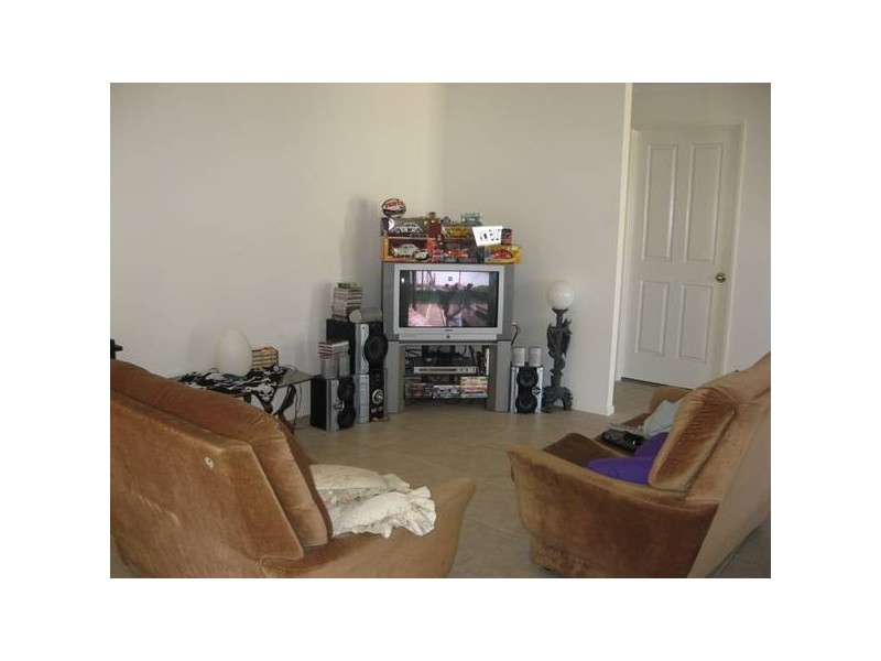 2/79 Boyd, Chinchilla QLD 4413