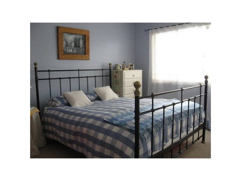 8 Wheeler, Chinchilla QLD 4413