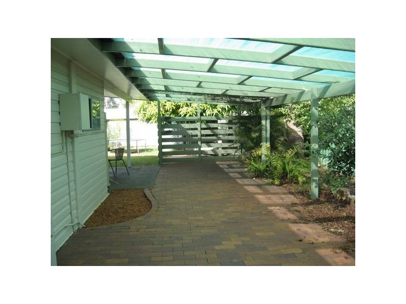 8 Wheeler, Chinchilla QLD 4413