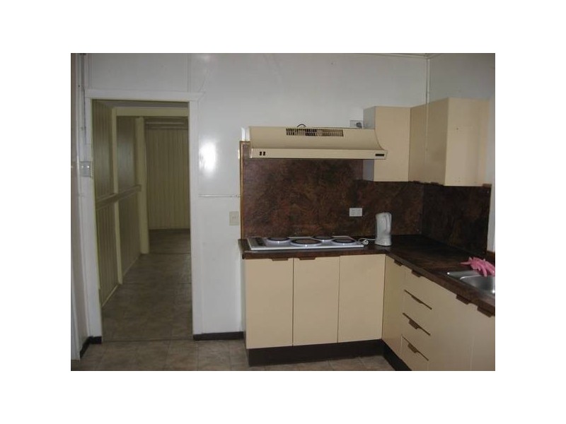 81 Middle Street, Chinchilla QLD 4413