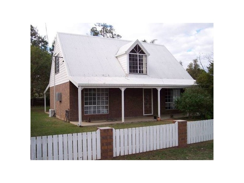 23 Zeller Street, Chinchilla QLD 4413