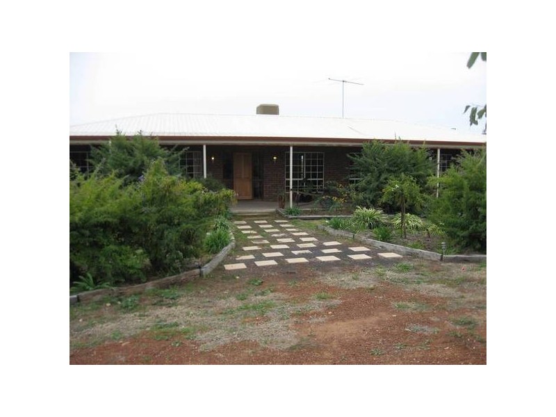 1031 Boonarga Inverai Road, Chinchilla QLD 4413