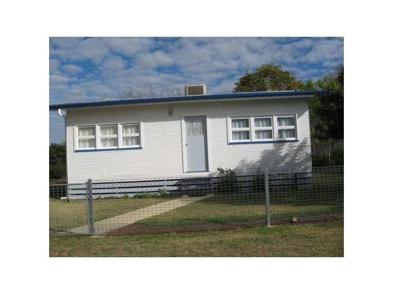 32 Windmill Road, Chinchilla QLD 4413