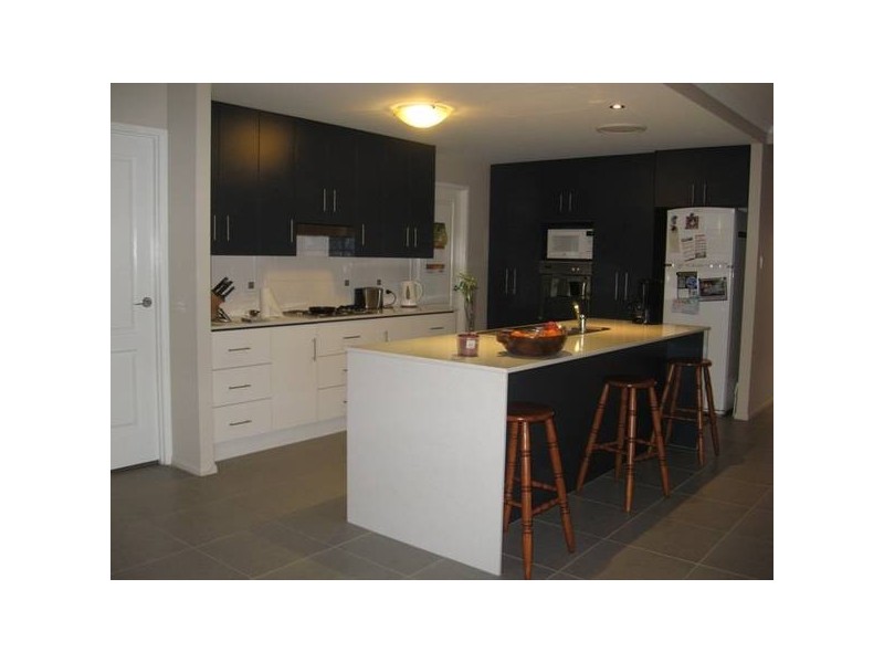 27 Sommerfeld Crescent, Chinchilla QLD 4413