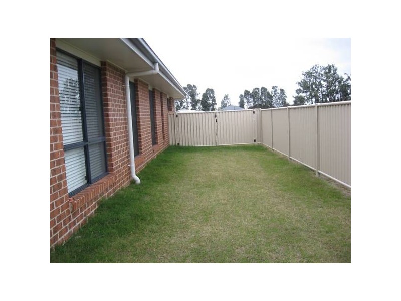27 Sommerfeld Crescent, Chinchilla QLD 4413
