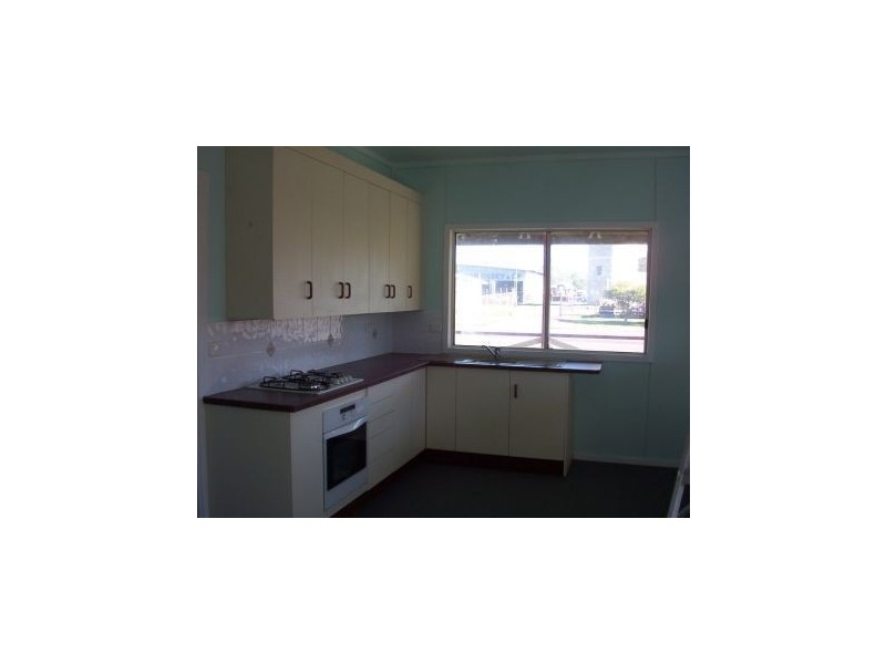 35 Hickey Street, Jandowae QLD 4410