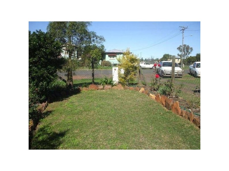 25 Dalby Street, Jandowae QLD 4410