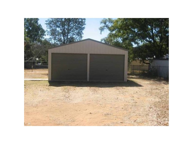 9 Russell, Chinchilla QLD 4413