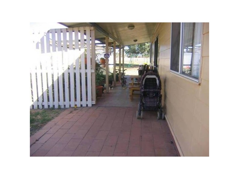 13 Stevenson Street, Chinchilla QLD 4413