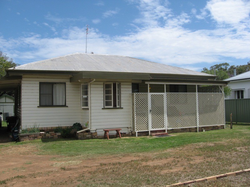 31 Heeney Street, Chinchilla QLD 4413