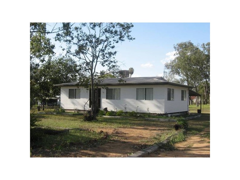 15 Condamine Street, Chinchilla QLD 4413
