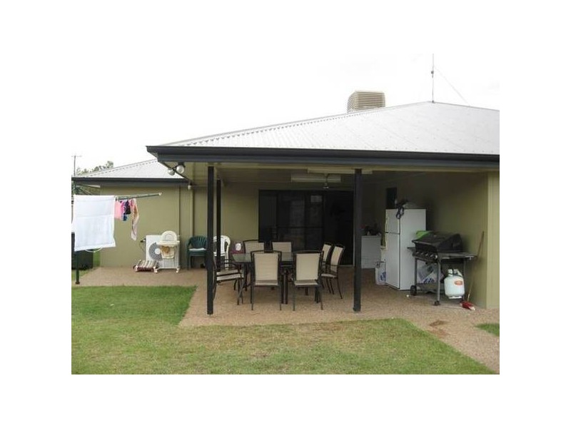 4 Keating Street, Chinchilla QLD 4413