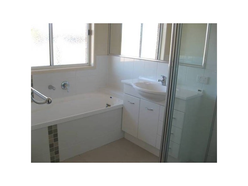 34 Sommerfeld Crescent, Chinchilla QLD 4413