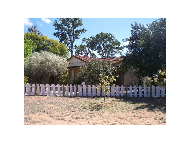 25 Glasson Street, Chinchilla QLD 4413