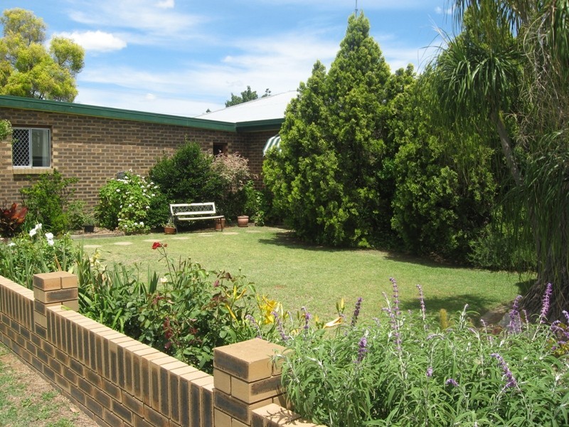 1 Wambo, Chinchilla QLD 4413