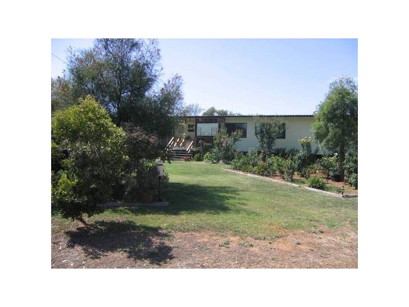 28 Blanchard Street, Chinchilla QLD 4413