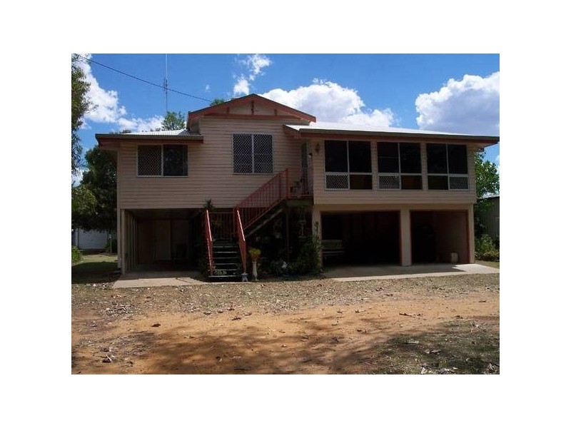 40 OAK, Chinchilla QLD 4413