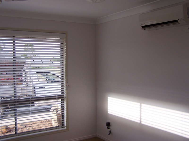 2/5 Luscombe Street, Chinchilla QLD 4413