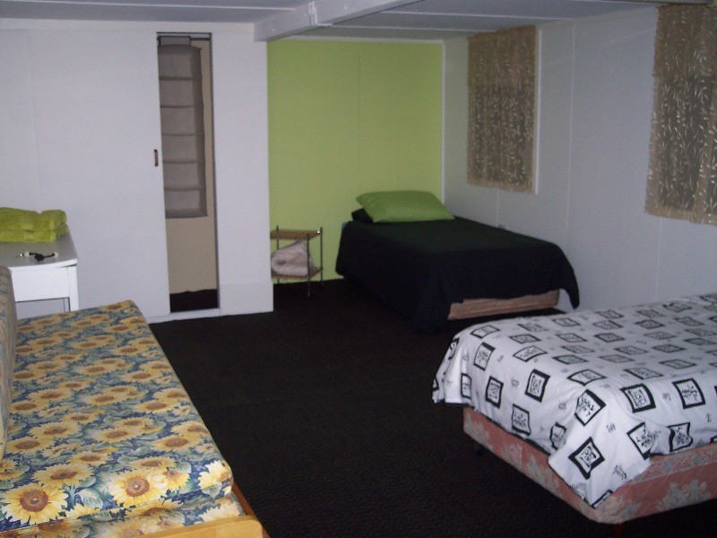 15 BELL, Chinchilla QLD 4413